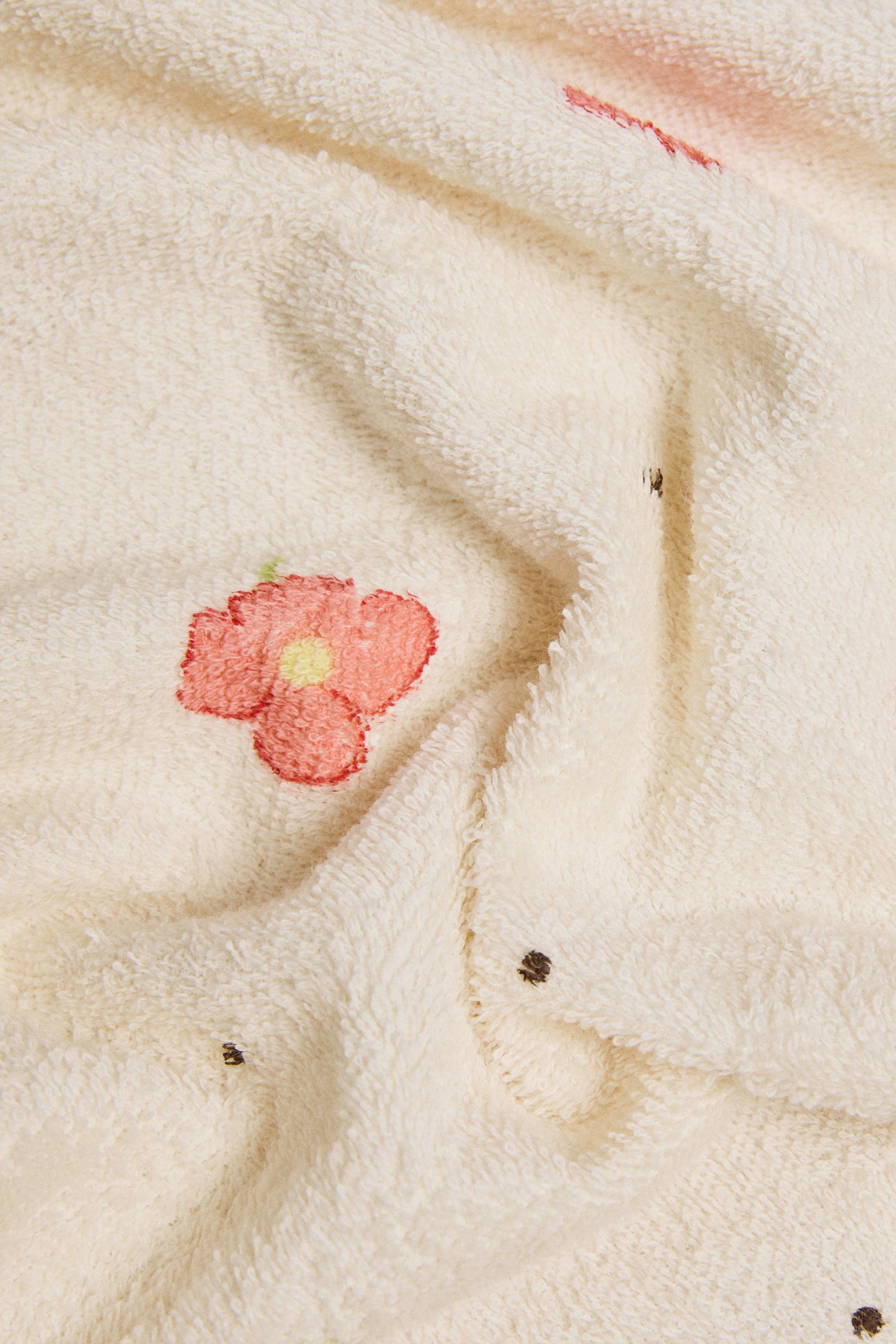 FLORAL BEACH TOWEL